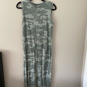 Universal Threads TShirt MIDI Dress